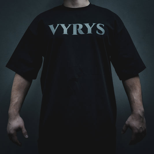 VYRYS Founders Oversized Premium T-Shirt 280gsm in Schwarz – Logo Front, Built to Endure Backprint color:black pos:front
